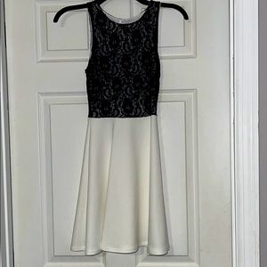 Junior’s Formal Dress